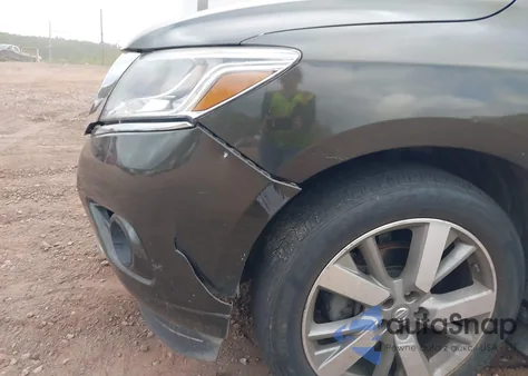 2015 Nissan Pathfinder Platinum из США, поврежденный, VIN 5N1AR2MN7FC682938